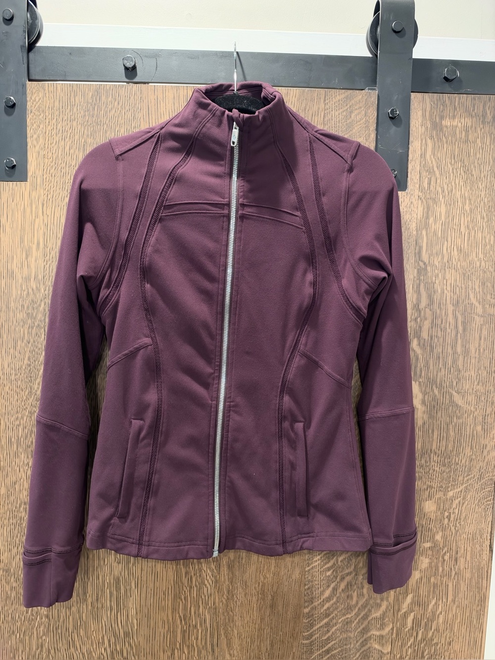 Lululemon Define Jacket Wing Mesh Black Cherry Size 10